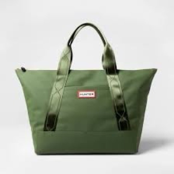 target handbags and totes
